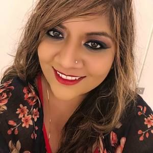 Meet your Posher, Lina